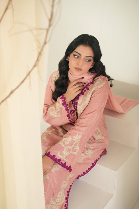 PINK MUSE